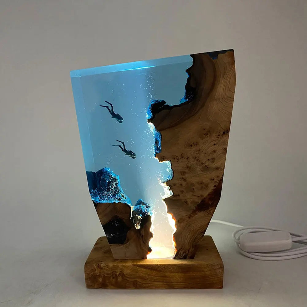 Seabed Exploration Organism Resin Table Light 2 Divers Resin Table Light Deep Sea Diver Night Light Bedroom Office Desk Decor