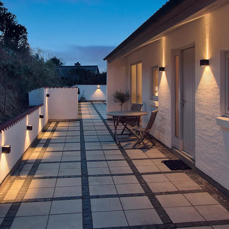 Outdoor Waterproof LED Wall Light – IP65 Sconce for Porch & Garden
