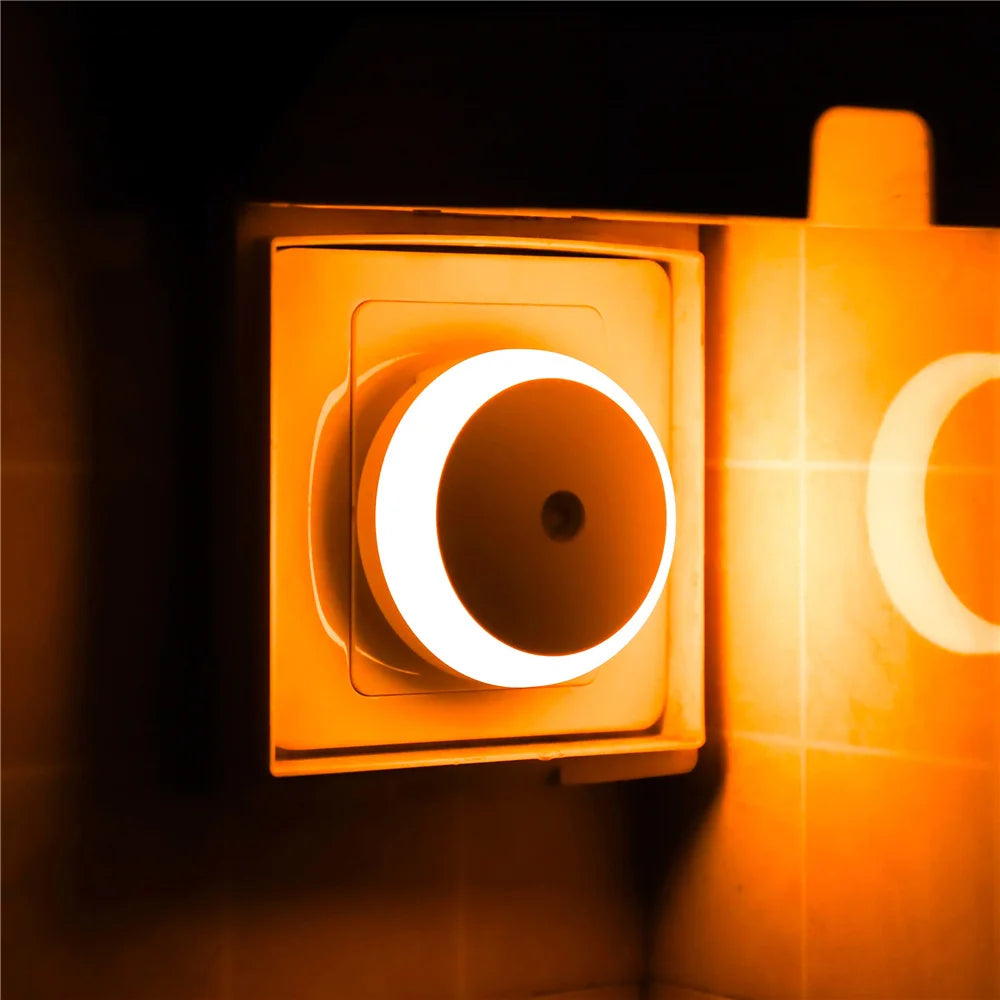 LED Night Light – Plug-In Smart Sensor with Auto Dusk-to-Dawn